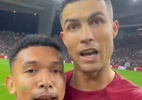 Fã invade jogo de Portugal e grava vídeo com Cristiano Ronaldo: 