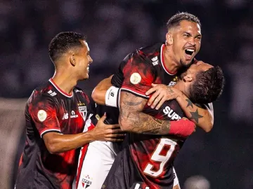 São Paulo passa com autoridade pelo Vasco 