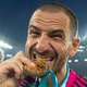 Bonucci esquece clima amistoso e acerta carrinho em ex-jogadora; veja