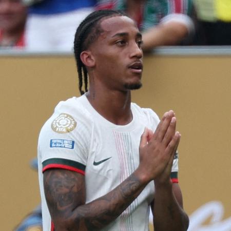 João Pedro, atacante do Chelsea, não comemora após marcar contra o Fluminense no Mundial João Pedro, atacante do Chelsea, não comemora após marcar contra o Fluminense no Mundial