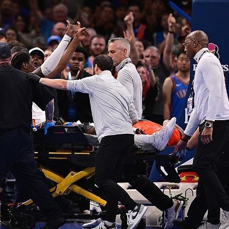 Jalen Williams, ala do Oklahoma City Thunder, sofreu uma lesão assustadora em jogo da NBA Jalen Williams, ala do Oklahoma City Thunder, sofreu uma lesão assustadora em jogo da NBA