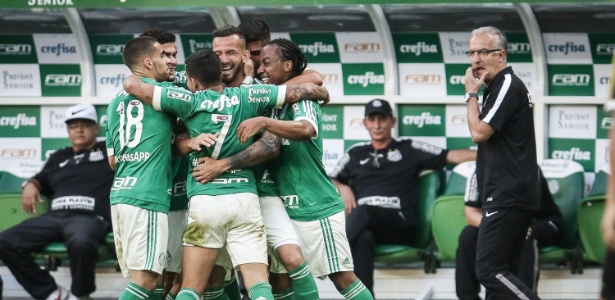 Palmeiras precisa tirar quatro pontos em relação ao líder, e não pega os primeiros - Ricardo Nogueira/Folhapress