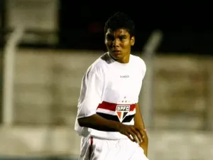 Qual ex-jogador do São Paulo que atua no exterior você quer de volta?