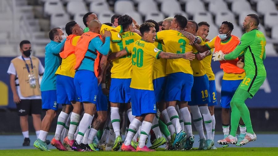 Brasil soma três vitórias e um empate, dez gols marcados e 23 jogadores usados na Copa América - Thiago Ribeiro/AGIF