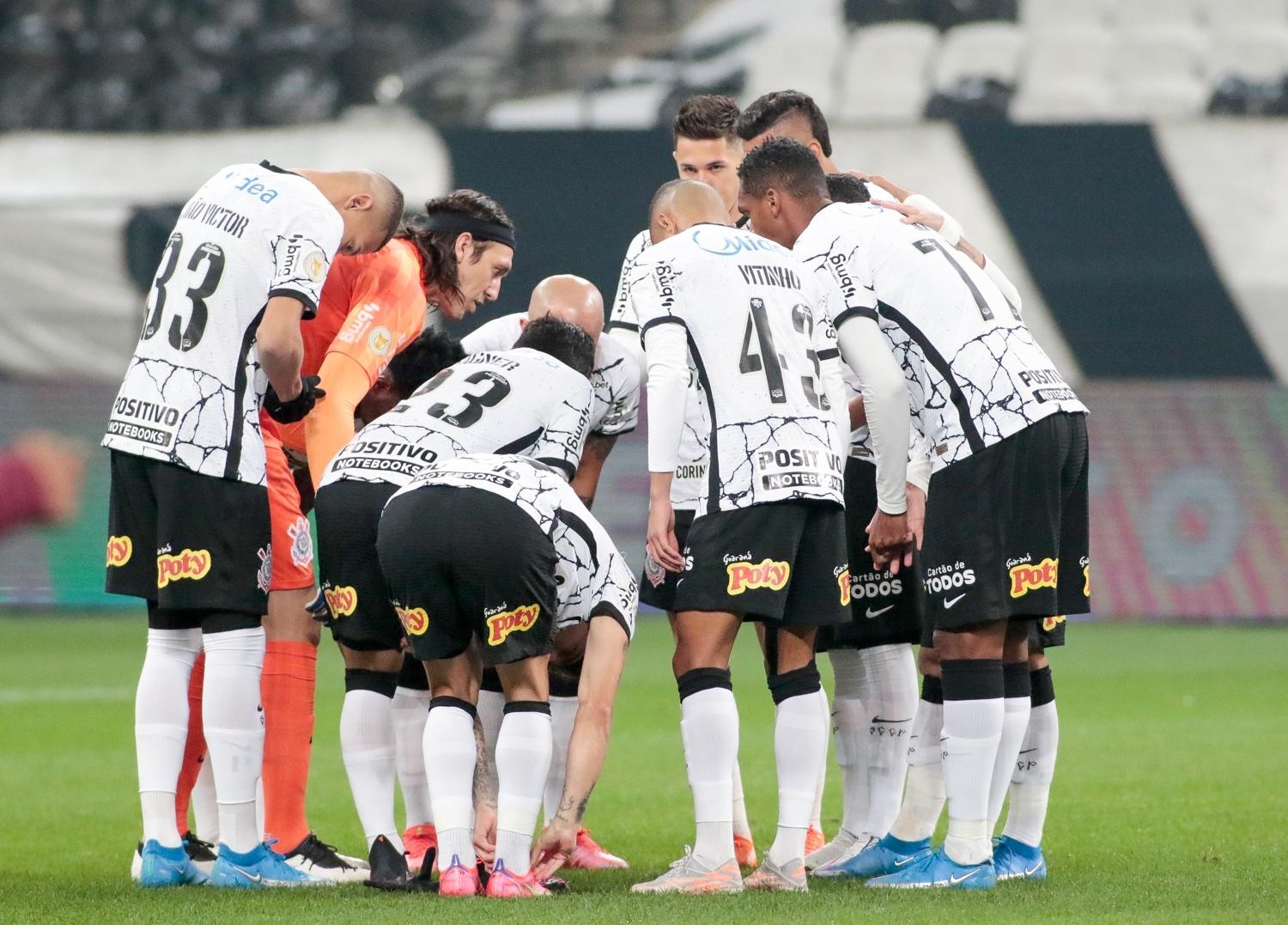 Timão escalado para o confronto contra a Chapecoense; confira