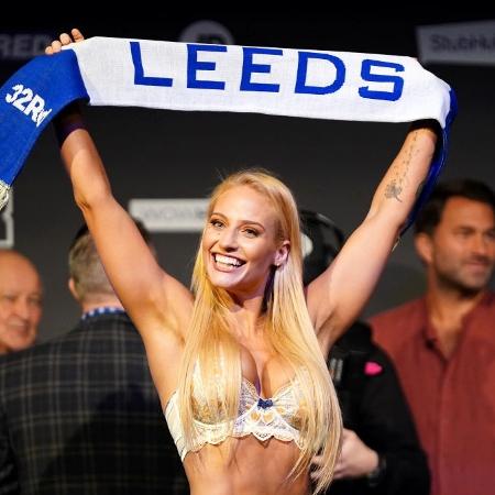 A boxeadora Ebanie Bridges é torcedora fanática do Leeds United - Zac Goodwin/Getty