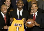 Barack Obama lamenta morte de Kobe Bryant: "Michelle e eu enviamos orações"