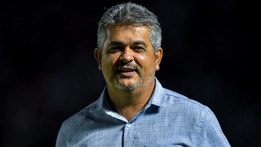 Ney Franco aparece como possibilidade para a lacuna deixada após a demissão de Enderson Moreira no Cruzeiro - Thiago Ribeiro/AGIF