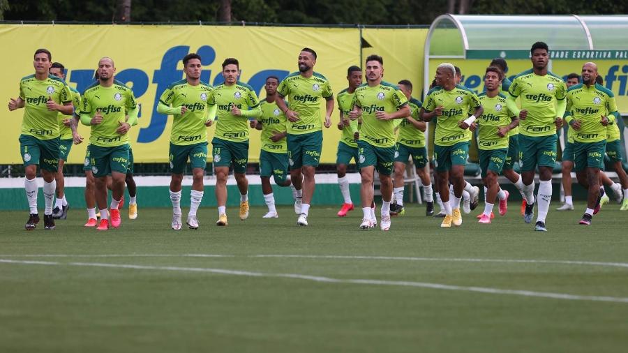 Jogadores do Palmeiras em ação durante treino na Acadamia de Futebol - Cesar Greco/Palmeiras