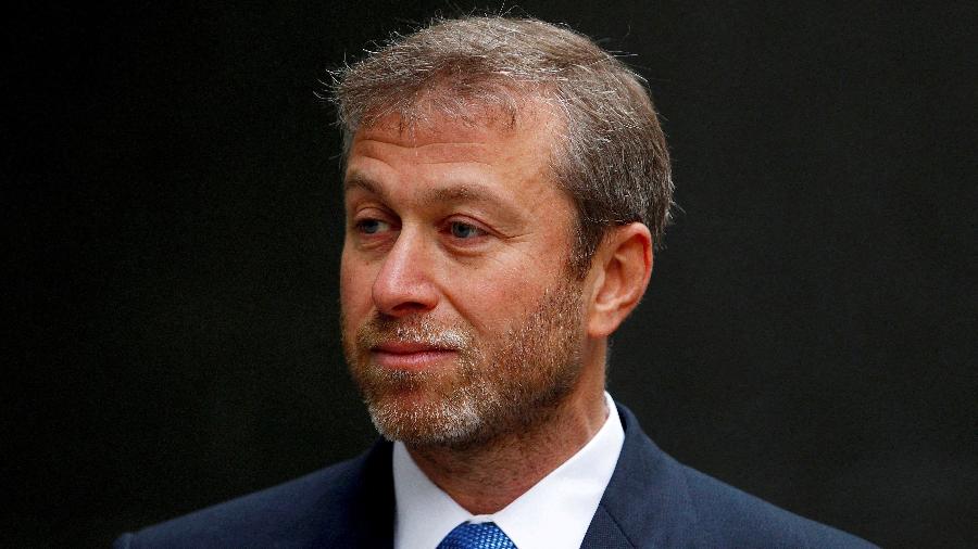 O oligarca russo Roman Abramovich comprou o Chelsea em 2003 - Andrew Winning/Reuters