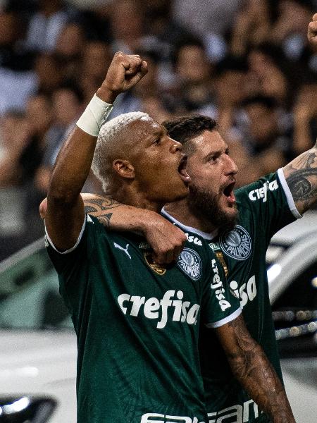 Danilo comemora 2º gol do Palmeiras contra o Atlético-MG, pela Libertadores - Alessandra Torres/AGIF