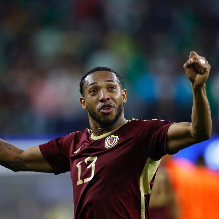 José Martinez, jogador da seleção da Venezuela, em partida contra o México, pela Copa América 2024