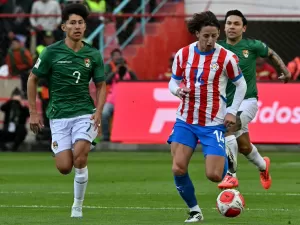 Bolívia e Paraguai empatam em jogo com gol de Miguelito e pênalti de Gustavo Gómez