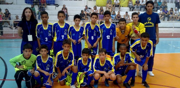 O time sub-13 do Colégio São José do Maranhão, com Maycon, agora no Corinthians - Arquivo/Colégio São José do Maranhão - Arquivo/Colégio São José do Maranhão