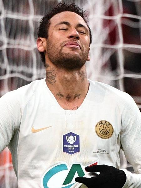 Neymar seguirá punido por três jogos, porque agrediu um torcedor - Martin Bureau/AFP