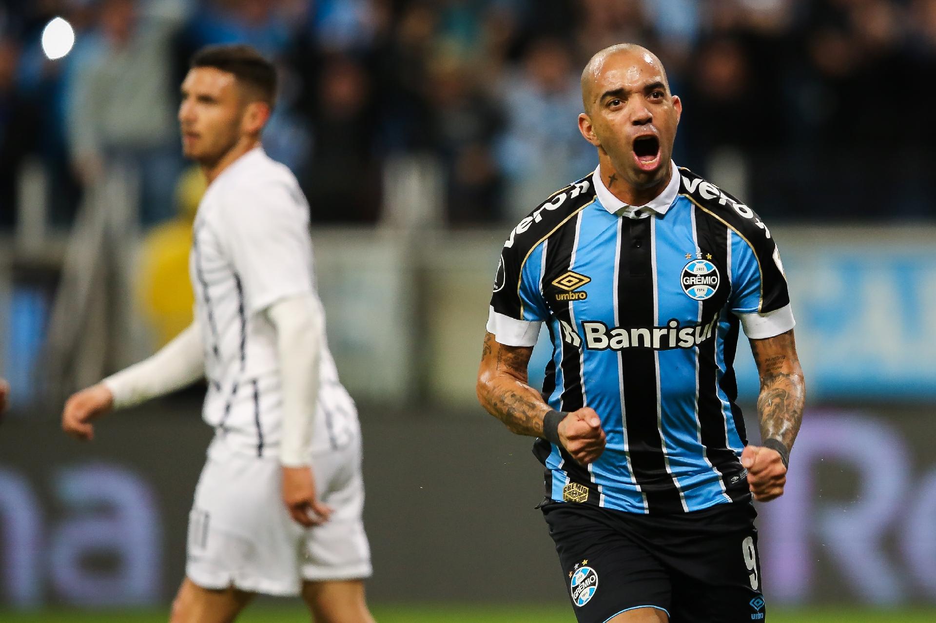 Tardelli lembra depressão, desabafa e nega briga com Luan no Grêmio: É tudo mentira