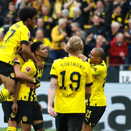 Borussia Dortmund x Bayern de Munique: veja informações e onde assistir ao  clássico do Alemão - Gazeta Esportiva