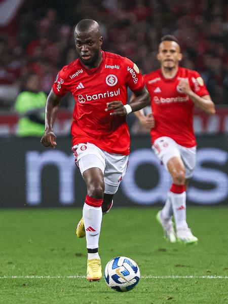 Enner Valencia, do Inter, em ação no jogo contra o Fluminense, pela volta da semifinal da Libertadores