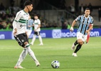 Rebaixado, Coritiba deve perder zagueiro que está na mira do futebol inglês - ROBSON MAFRA/AGIF