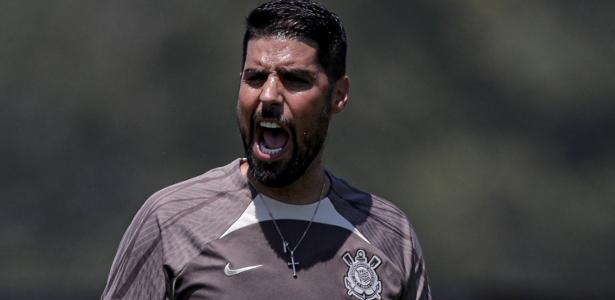 Partida do Corinthians no Paulistão: horário e transmissão em destaque no futebol.