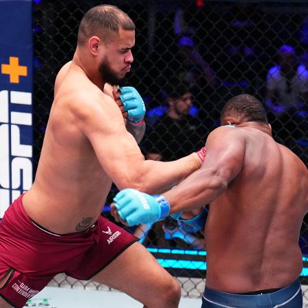 Talisson Teixeira derrotou Arthur Lopes no Dana White's Contender Series