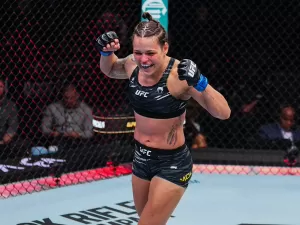 Eduarda Ronda supera venezuelana e vence a primeira no peso-mosca do UFC