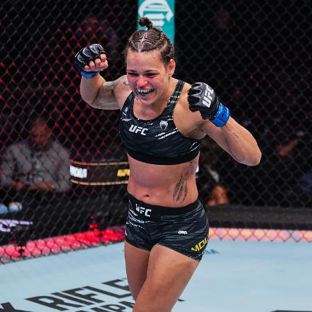 Eduarda Moura venceu Veronica Hardy no UFC 309