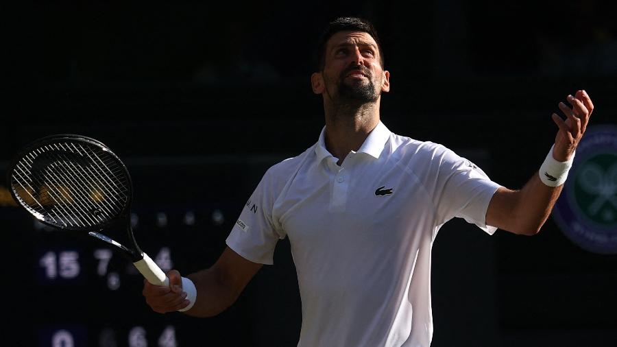 Novak Djokovic nas quartas de final de Wimbledon em 2025