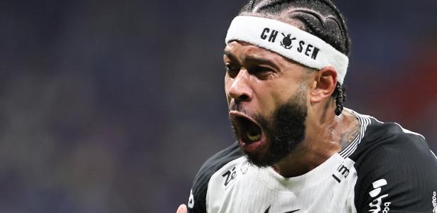 Memphis busca números favoráveis para classificar Corinthians à final contra Cruzeiro.