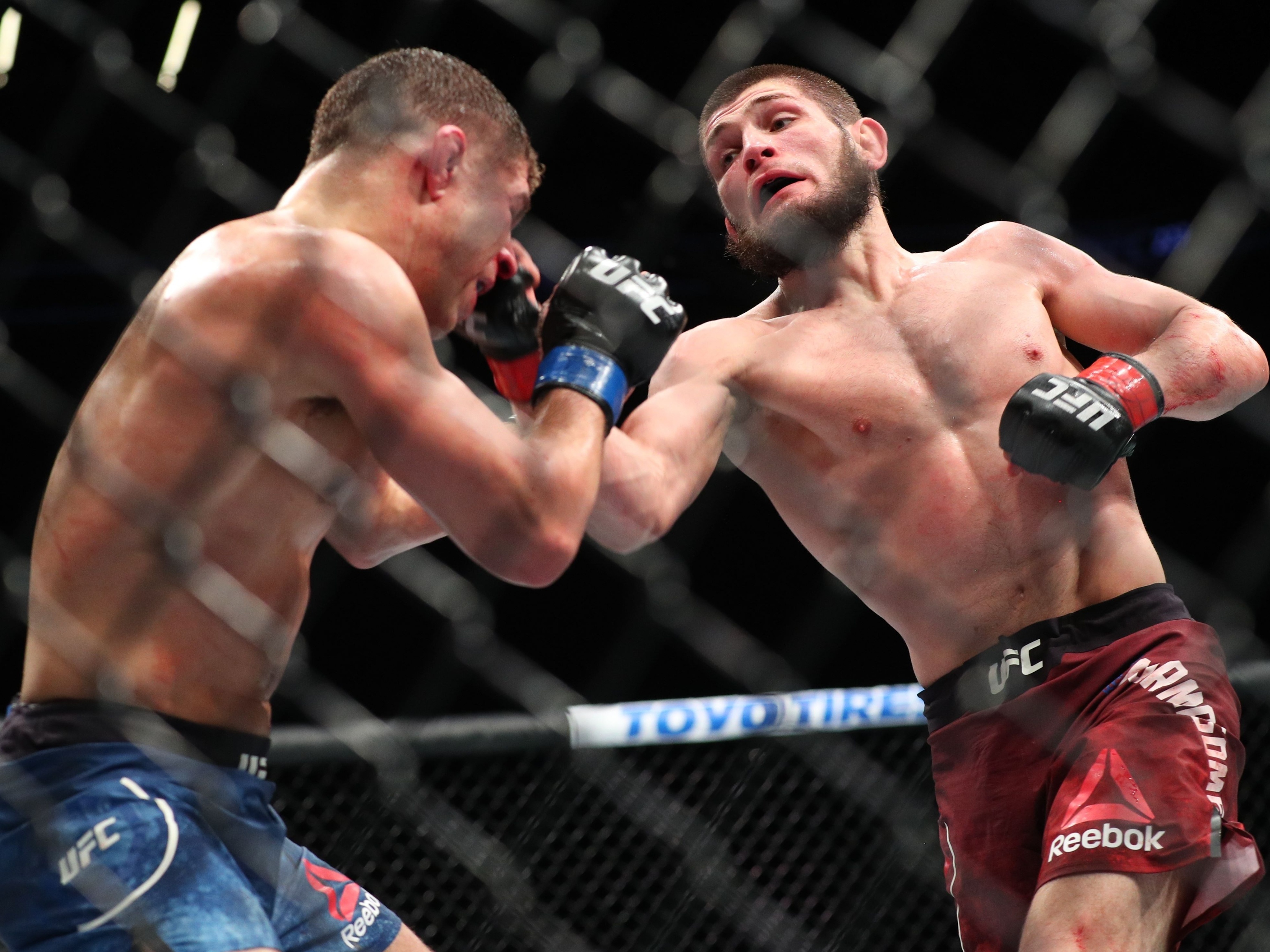 Nurmagomedov deixa revanche com RDA de lado e desafia campeão