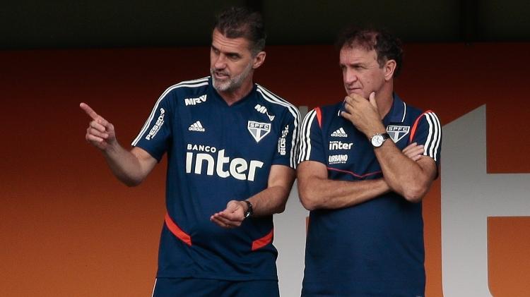 Vagner Mancini, coordenador técnico, e Cuca, técnico do São Paulo - Marcello Zambrana/AGIF - Marcello Zambrana/AGIF