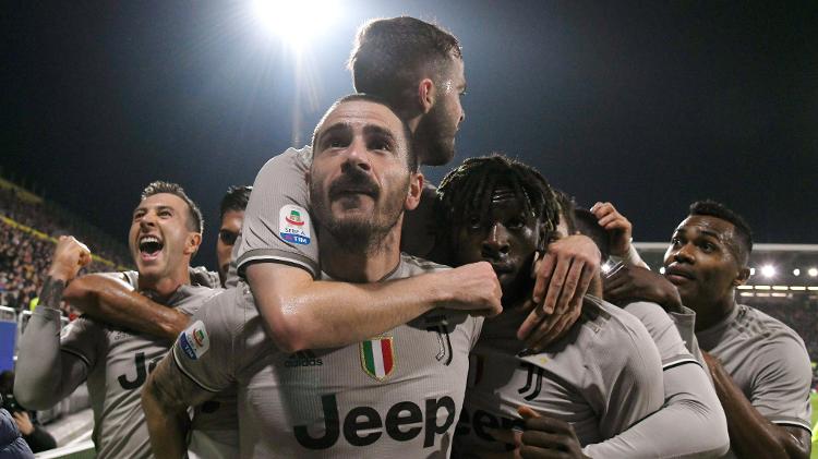 Jogadores da Juventus comemoram o gol de Leonardo Bonucci - REUTERS/Alberto Lingria