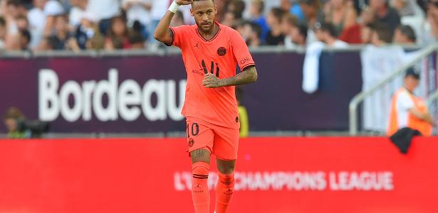 'Sempre será opção' | Abidal não descarta volta de Neymar ao Barcelona