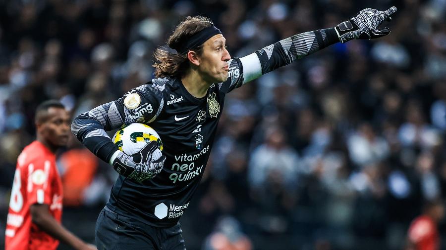 Cássio, goleiro do Corinthians, em jogo contra o Red Bull Bragantino pelo Brasileirão - Marcello Zambrana/AGIF