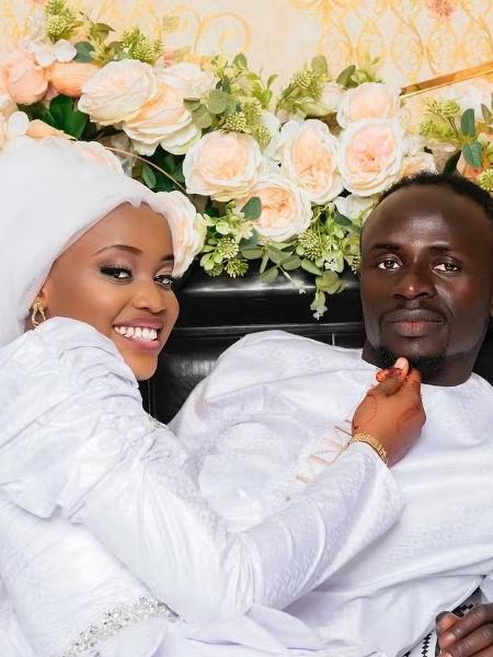 Sadio Mané e Aisha Tamba se casaram antes do início da Copa Africana de Nações