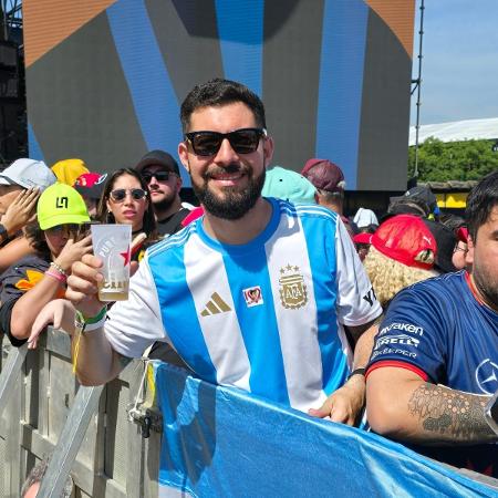 Pato, fã argentino de Colapinto, viveu saga para chegar ao Brasil por conta da crise aérea no país vizinho