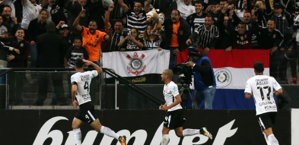 Corinthians venceu com gol de Balbuena e vai às oitavas da Sul-Americana - Paulo Whitaker/Reuters