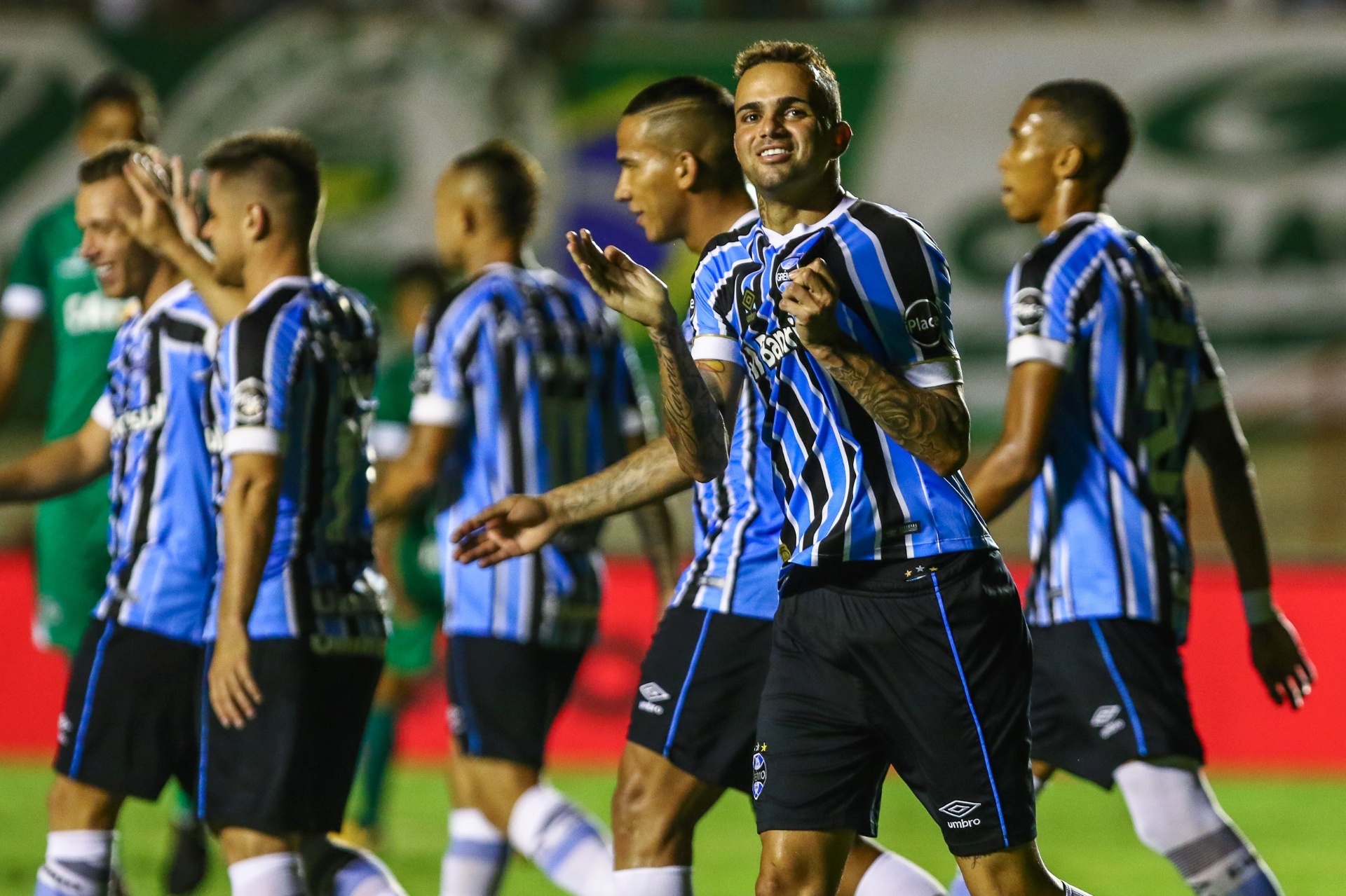 Em duelo bem encaminhado, Grêmio recebe na Arena o Goiás