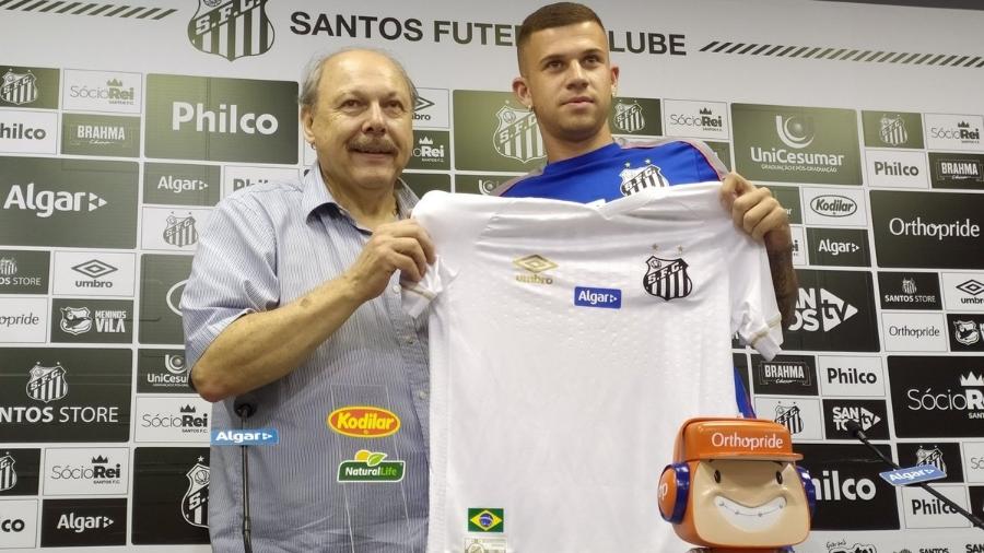 Volante Jobson, contratado pelo Santos, estava na mira do Atlético-MG - UOL