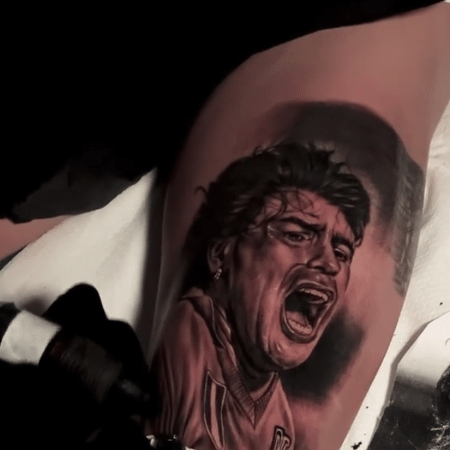 Lorenzo Insigne, jogador do Napoli, tatuou o rosto de Maradona - Reprodução/Instagram