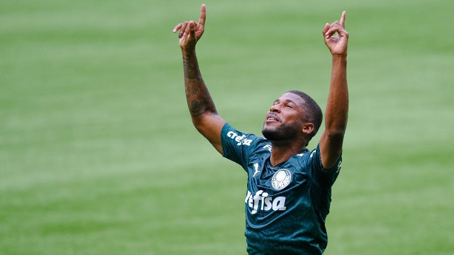 Emerson Santos comemora gol pelo Palmeiras contra o Botafogo, em jogo do Brasileirão 2020 - Marcello Zambrana/AGIF