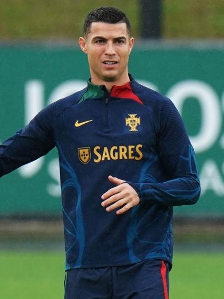 Cristiano Ronaldo durante o treino da seleção de Portugal antes da Copa do Mundo de 2022 - Gualter Fatia/Getty