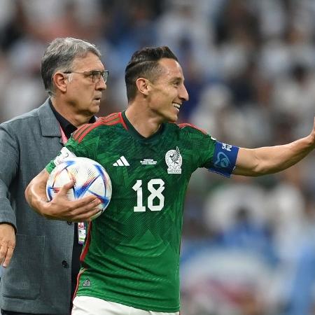 Andrés Guardado, do México, durante a partida contra a Argentina, na Copa do Mundo de 2022 - David Ramos/Getty