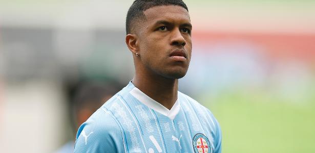 Corinthians e Léo Natel negociam com Grupo City após frustração com Santos