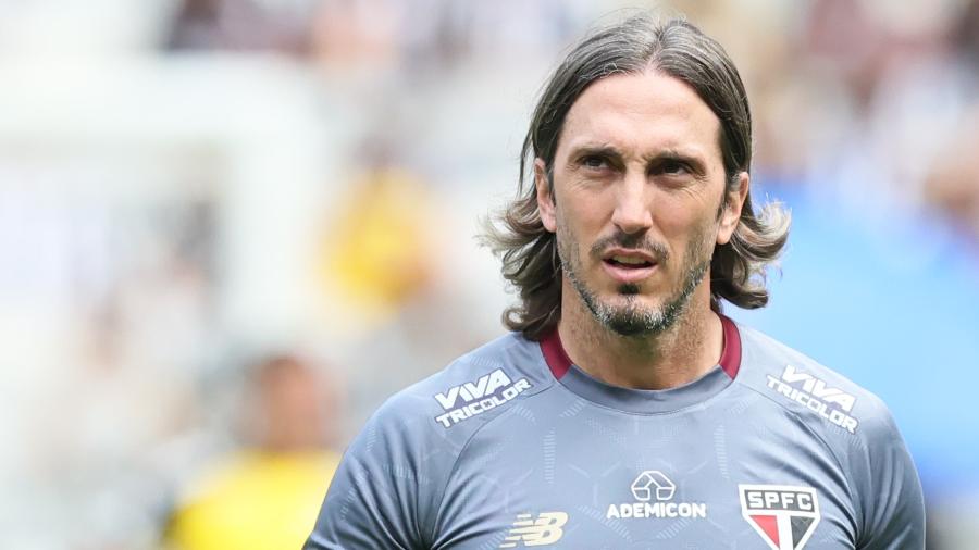 Luis Zubeldía comanda o São Paulo Luis Zubeldía comanda o São Paulo