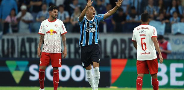 Carlos Vinícius marca para o Grêmio, mas Bragantino empata com golaço