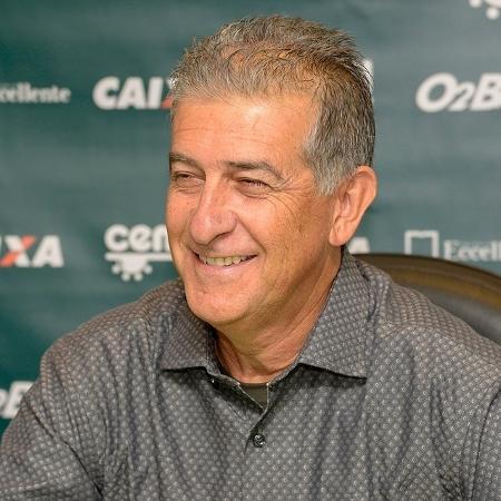 Quem é o atual diretor de futebol do Cruzeiro?