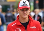 Ser comparado ao meu pai nunca foi problema, diz filho de Schumacher - Andrej Isakovic/AFP