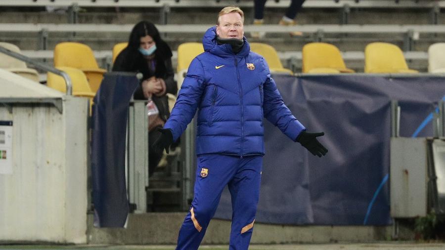 Koeman corre o risco de não ser o treinador na próxima temporada - Valentyn Ogirenko/Reuters