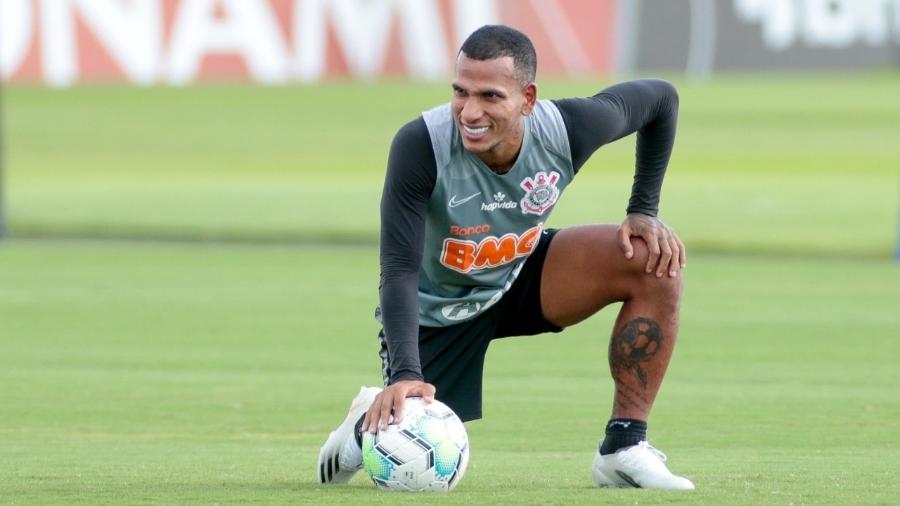 Otero, atualmente no Corinthians, chegou ao Galo em 2016, e o clube mineiro não pagou nada ao empresário que tratou da negociação - Rodrigo Coca/Agência Corinthians